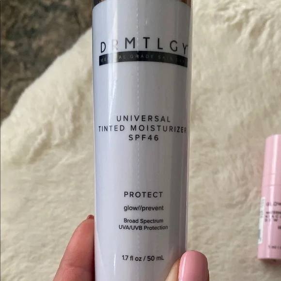 Glow Recipe Pink Makeup Collection - Picture 2 of 4